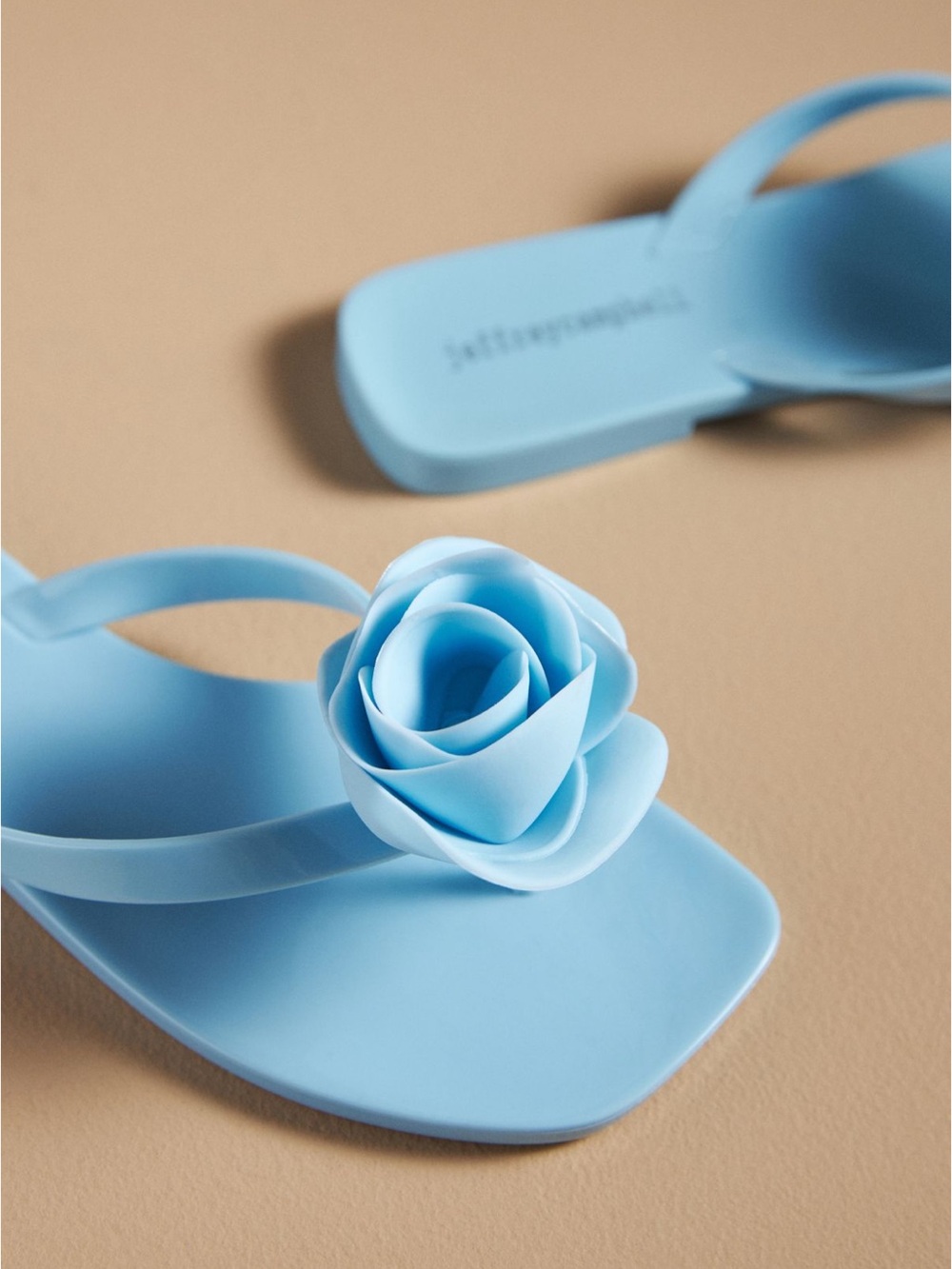 Jeffrey Campbell Flower Thong Sandals NEW! Size 8W